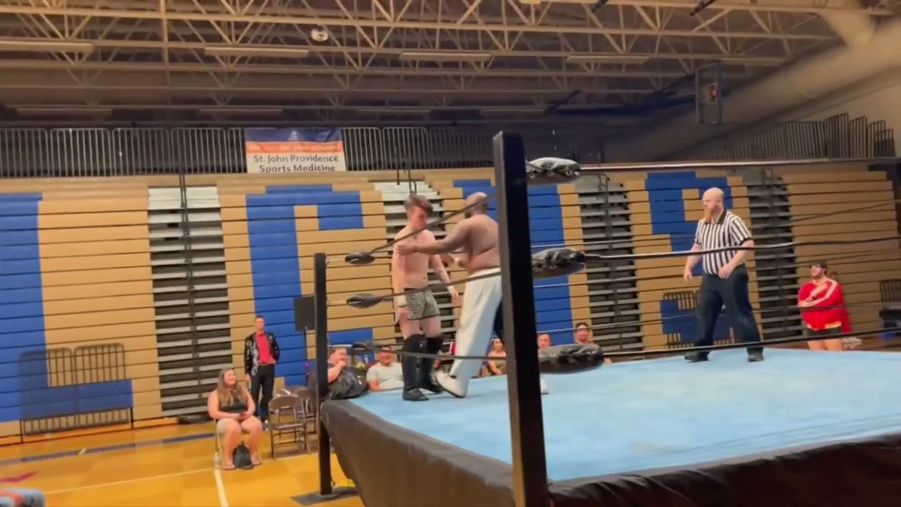 FULL MATCH Ike Watts vs Mikey Mourner July 16th 2022 background
