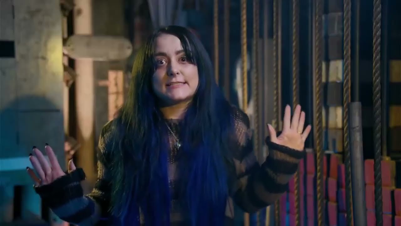 Lyra Valkyria Explains Her Attack On Bayley background