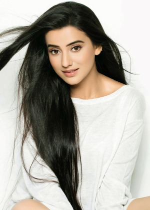 Akshara Singh portrait