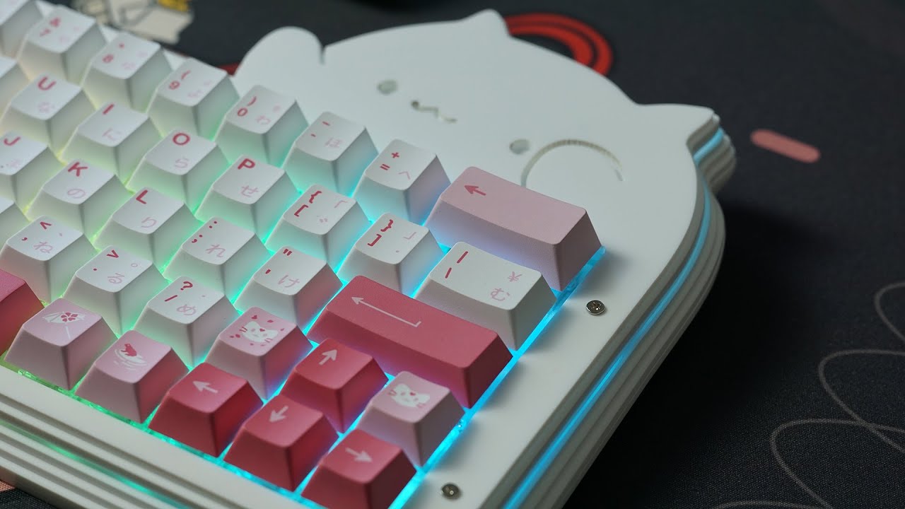 Bongo Cat keyboard & Kailh x NovelKeys Box Cream switches background