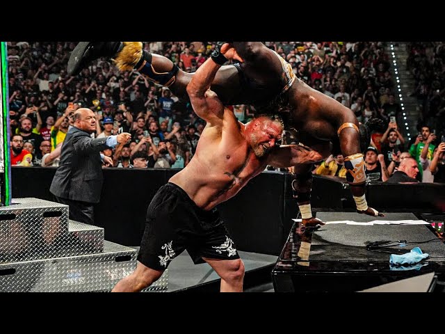 WWE Best Moves of May 2026 background