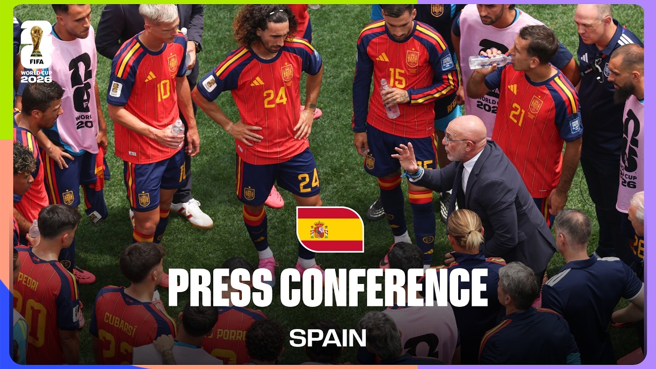 Post-Match Press Conference: Spain's Luis de la Fuente On The 3-0 Win Over Austria background