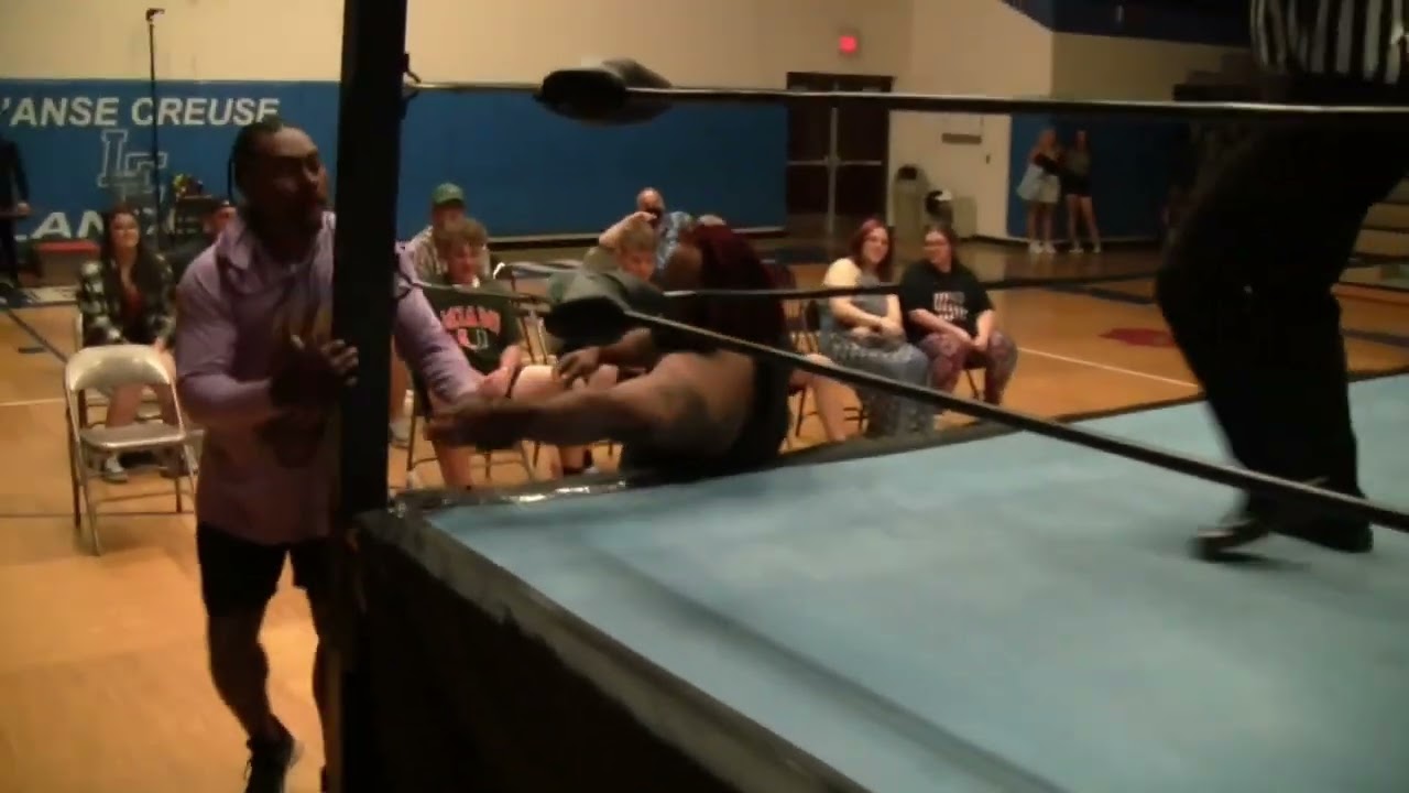 FULL MATCH Chris Moore vs Paragon June 3rd 2022 background