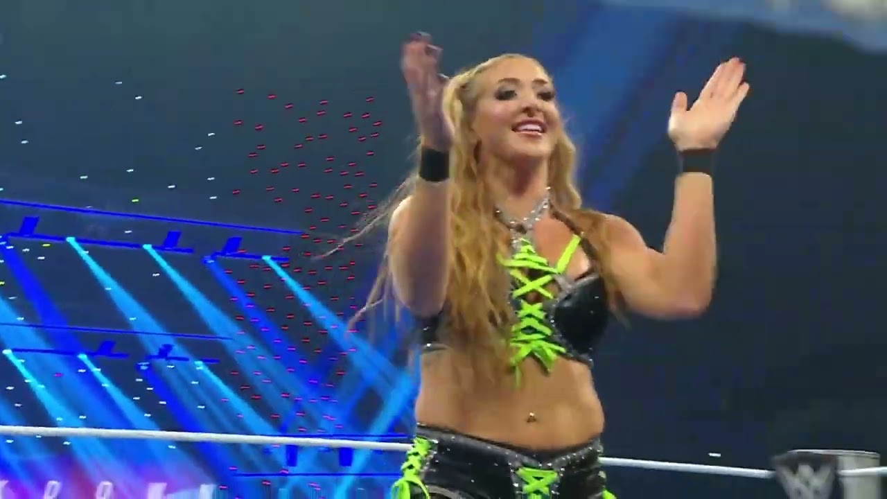 Lainey Reid VS Brie Bella background