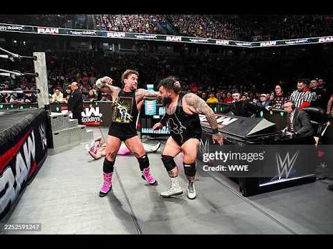 CM Punk vs Bronson Reed full match WWE Holiday tour background