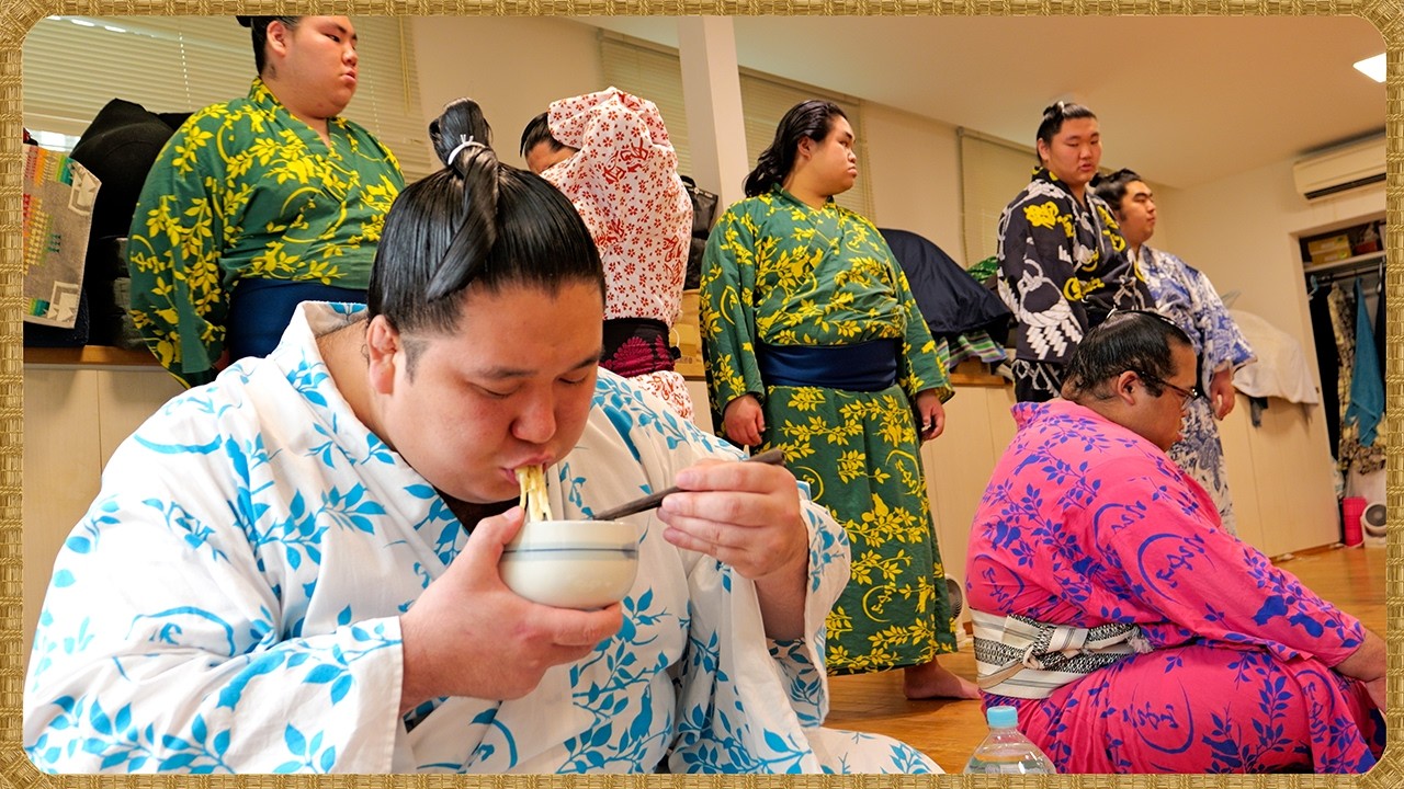 【相撲飯】パリ巡業前|クリームパスタ・卵の炒り付け|朝稽古『🍚番:小滝山・相馬・駿太』 background
