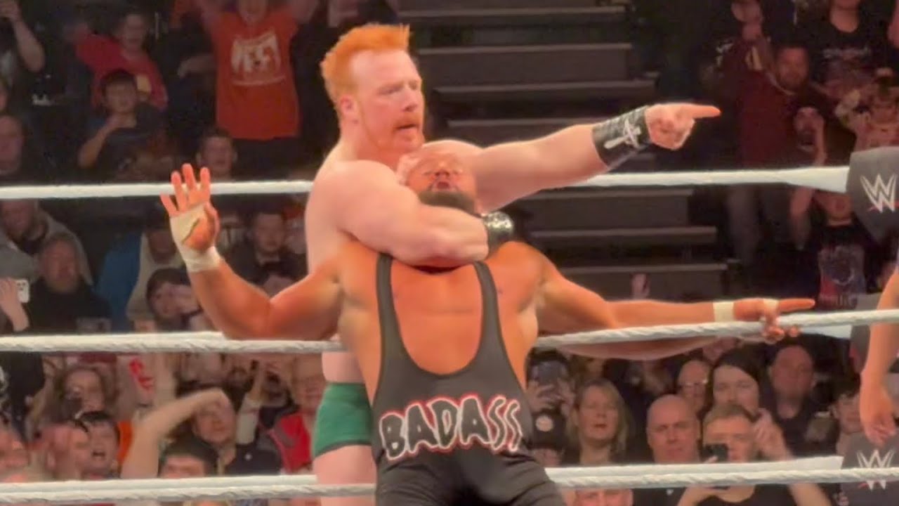 Sheamus vs Bron Breakker FULL MATCH - #WWE Live Belfast, Ireland background