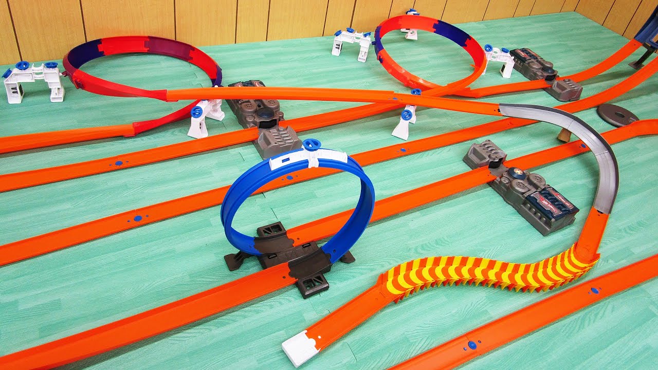 Track Time! Whirlpools! 54 feet of Hot Wheels track, 24 cars tested including Bone Shaker! 16N background