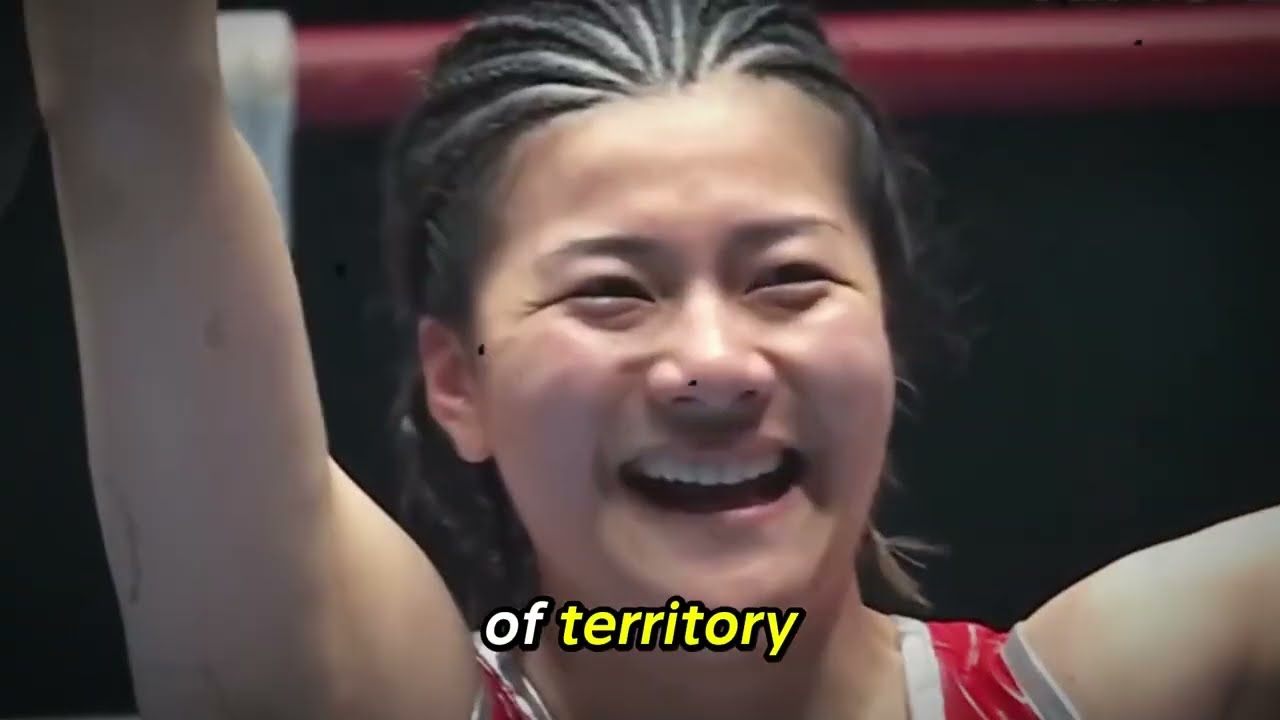 Mona Kimura's NIGHTMARE K 1 Champ SAHO Is TERRIFYING 😲 backdrop