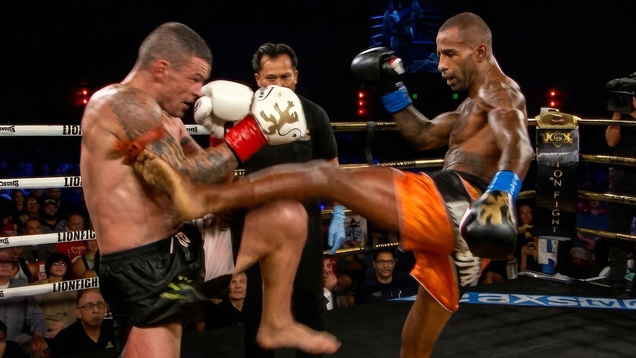 John Wayne Parr vs. Cosmo Alexandre | Full Muay Thai Fight background