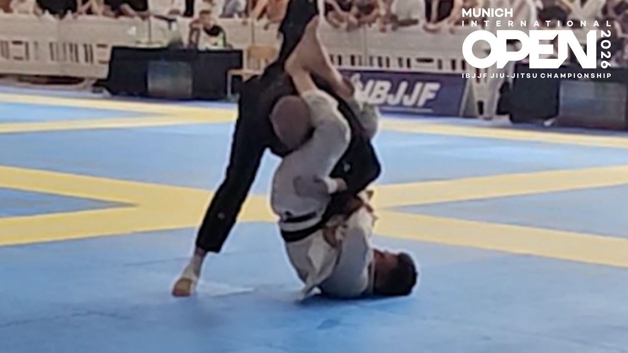 Zoltan Toth vs Eliott Sarthou / Munich Open 2026 background