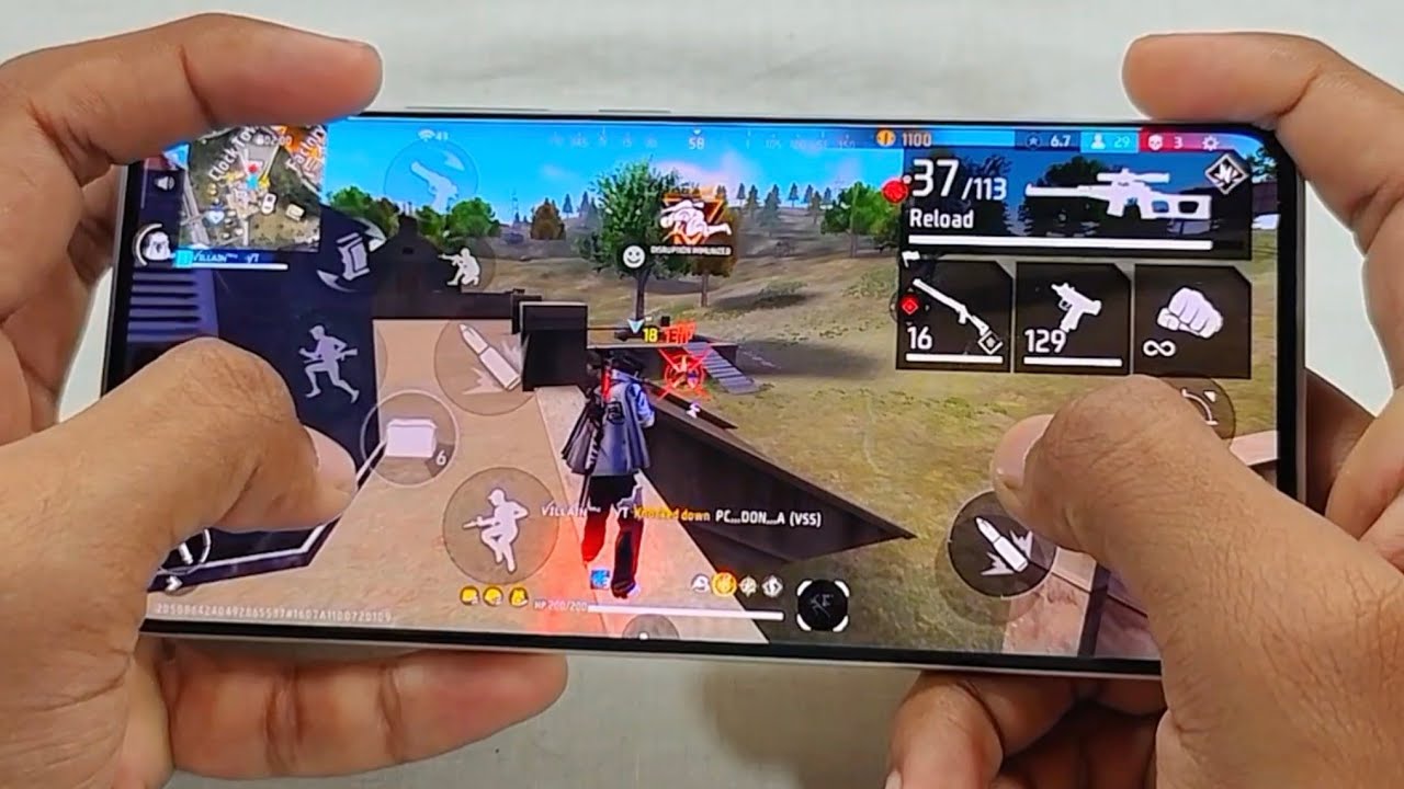 Solo Vs Squad Handcam ⚡ With Poco X7 Pro 📲 Free Fire Gameplay 🎯 background