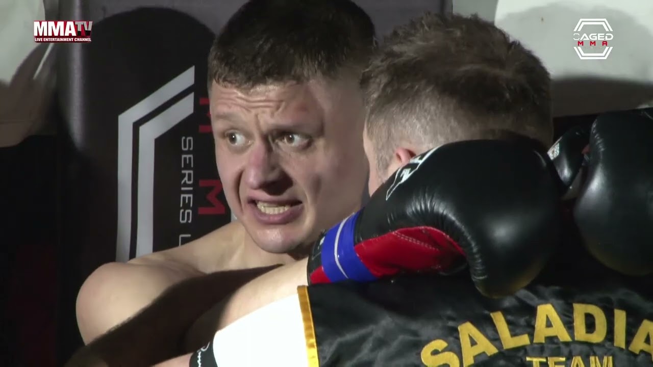 Arkadiusz Saczawa vs Benny Dobson | MIDDLEWEIGHT TITLE FIGHT | CAGED UNLEASHED background
