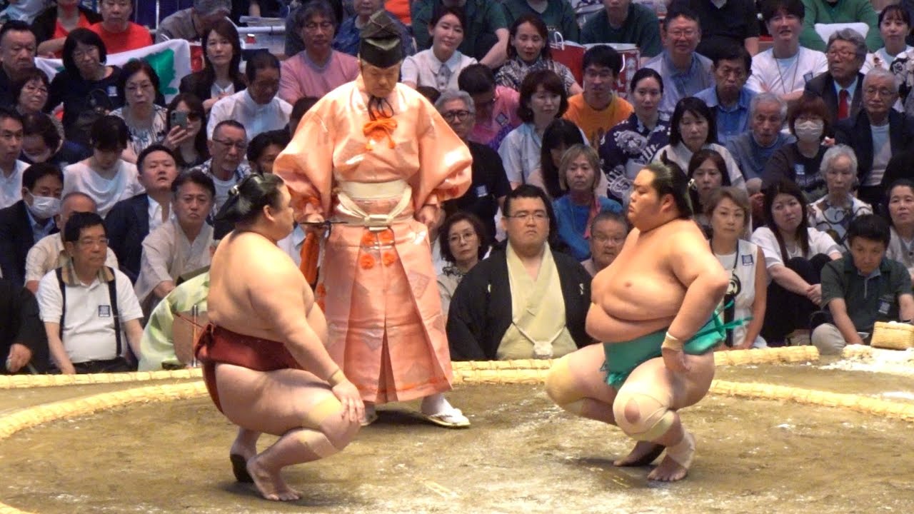 速報❗️琴櫻 vs 隆の勝【大相撲令和8年7月場所】初日 KOTOZAKURA vs TAKANOSHO【SUMO JUL DAY1】2026/07/12 名古屋場所 background
