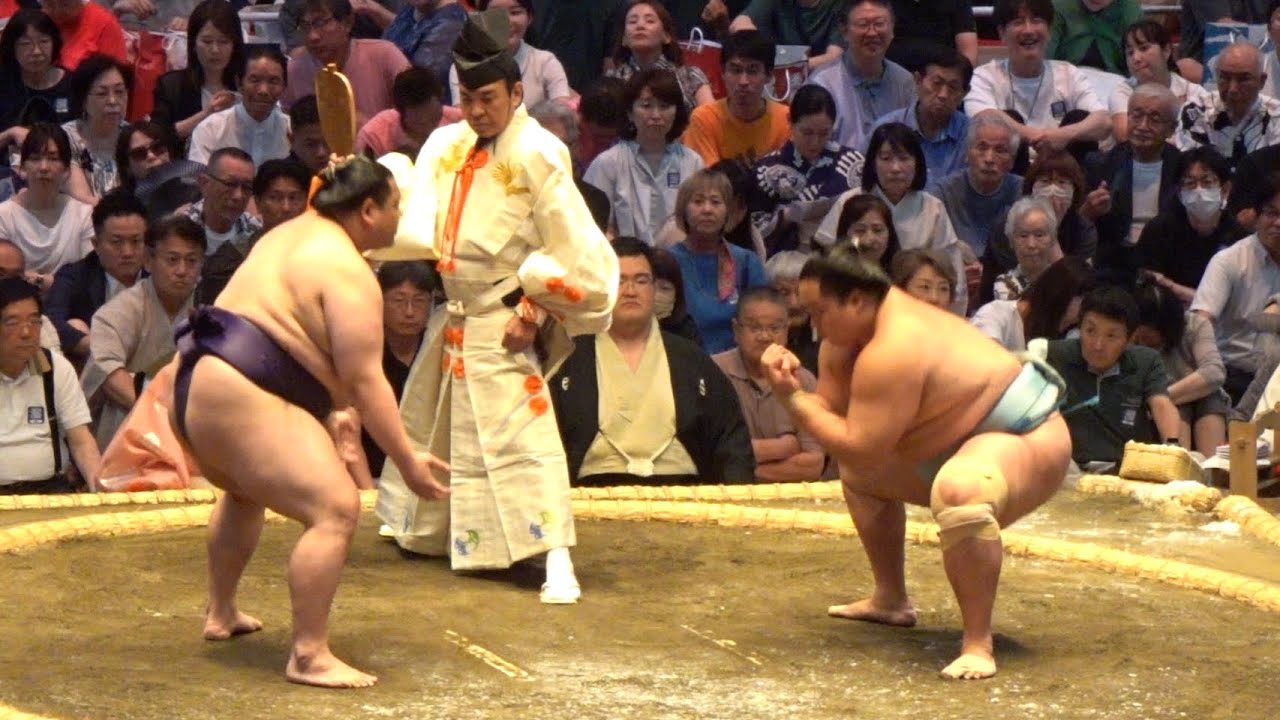 速報❗️琴勝峰 vs 美ノ海【大相撲令和8年7月場所】初日 KOTOSHOHO vs CHURANOUMI【SUMO JUL DAY1】2026/07/12 名古屋場所 background