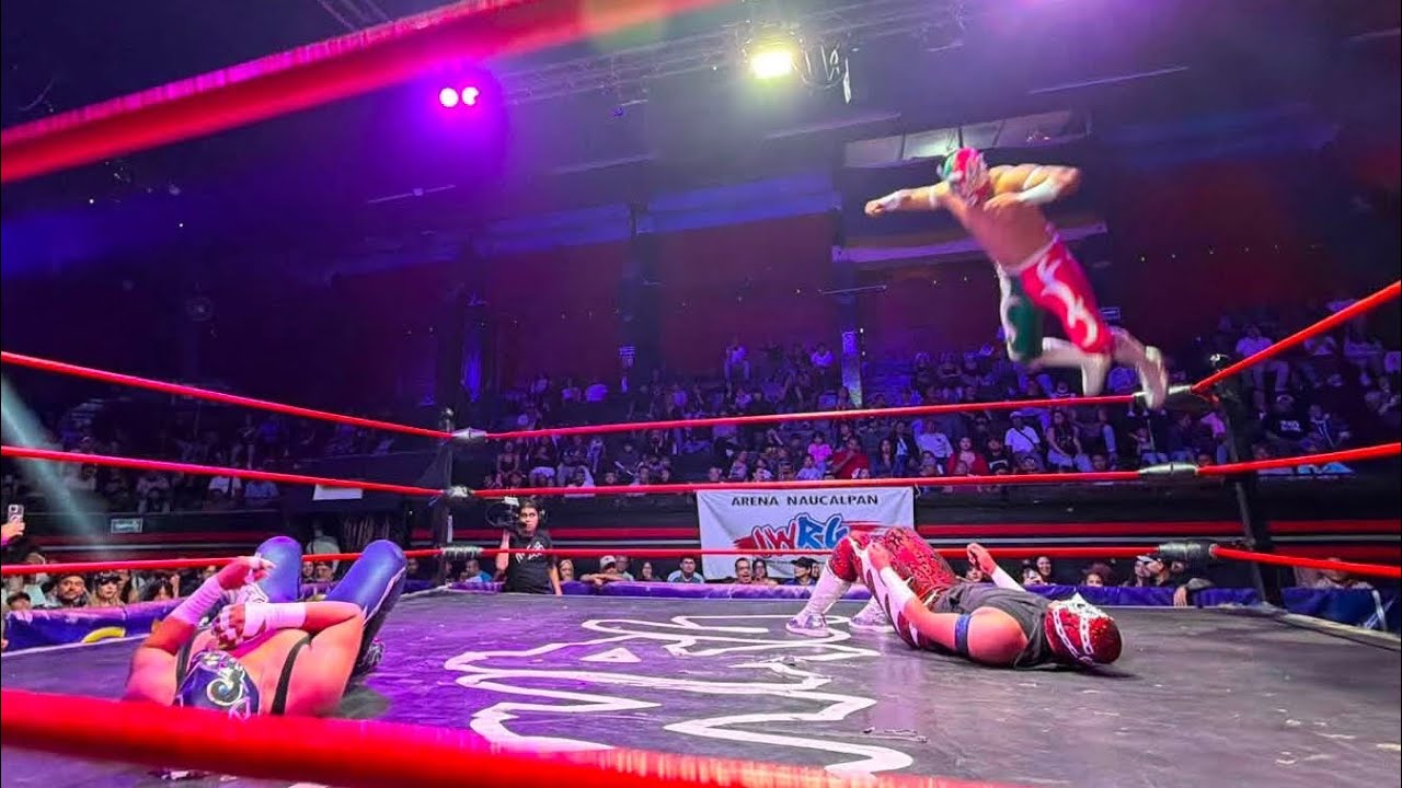 Jaula de las Locas IWRG: Águila Oriental y 🆚 Fauno y Máscara de Hierro en la Arena Naucalpan 🏳️🌈 background