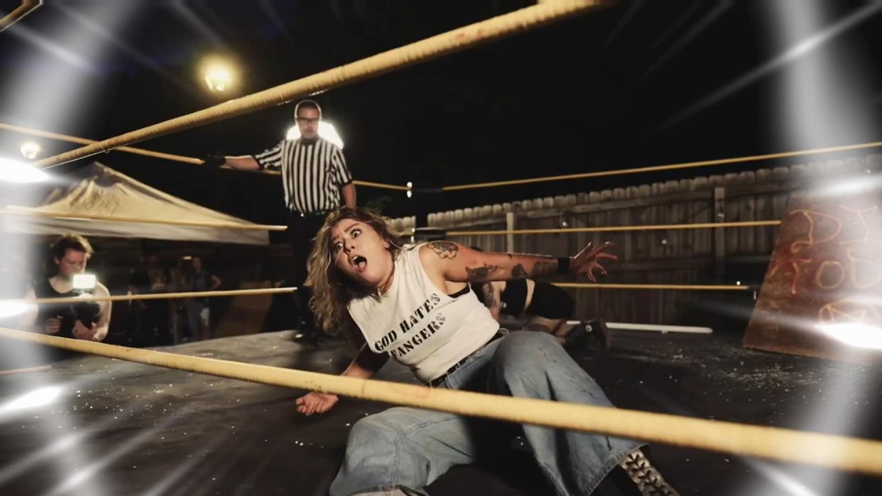 Standout Wrestling Sells 7 background