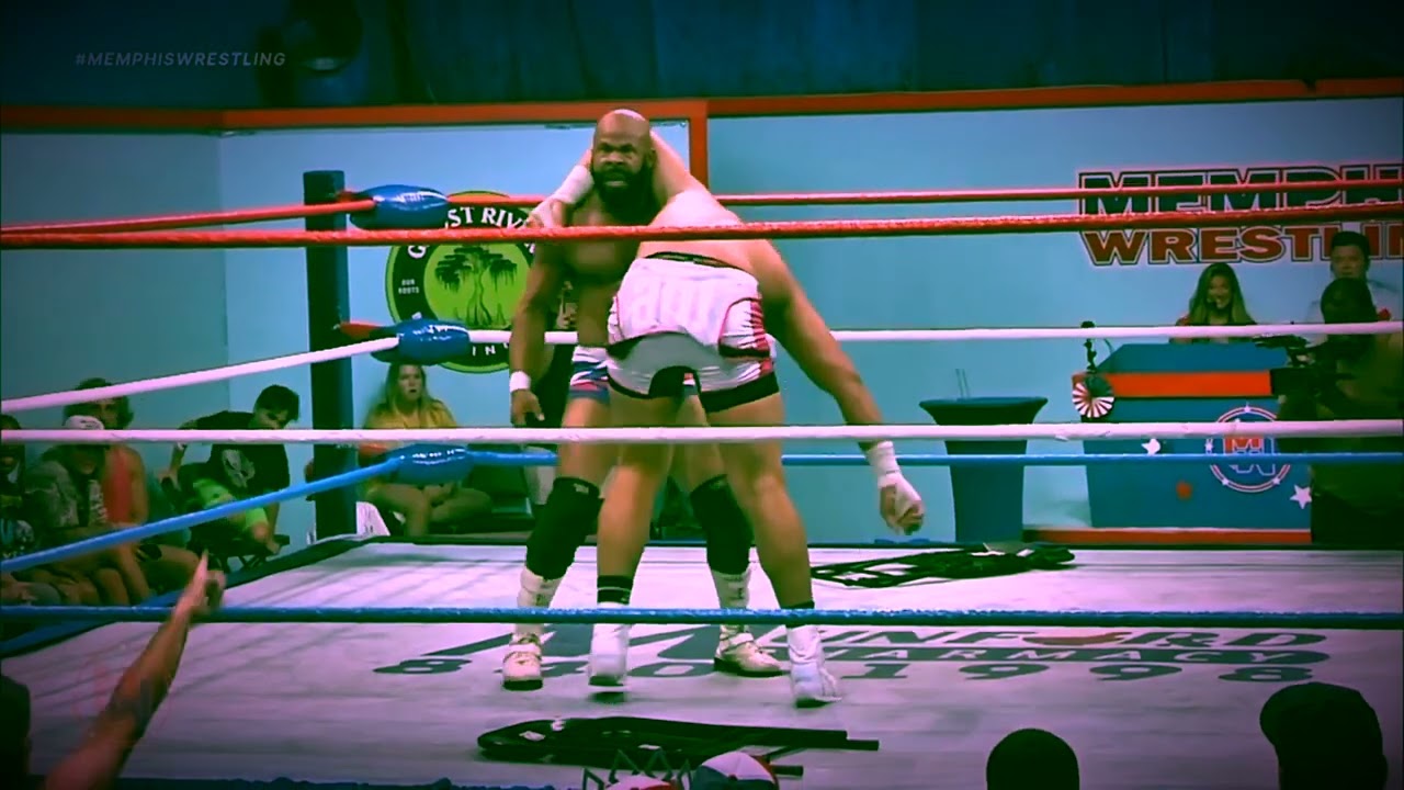 What an epic encounter between Mike Anthony & Tim Bosby! | MEMPHIS WRESTLING background