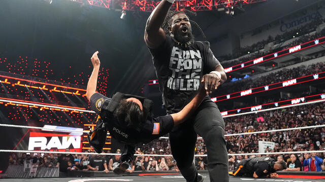 Oba Femi ATTACKS the police in front of Brock Lesnar en route to Hell in a Cell: Raw highlights background