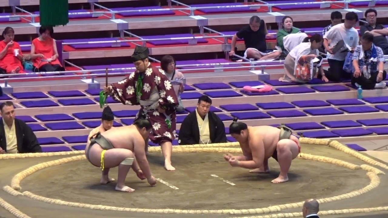 二子山部屋 駿太vs 琴太豊【大相撲令和8年7月場所】初日 Futagoyama SHUNTA vs KOTOTAIHO【SUMO JUL DAY1】2026/07/12名古屋場所 background