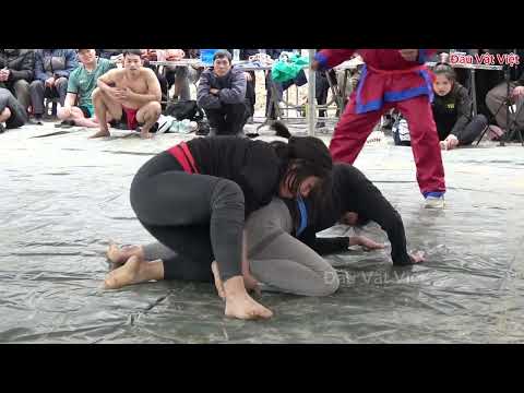 Women's Wrestling, Vật Nữ sới Bầu, tradition wrestling background