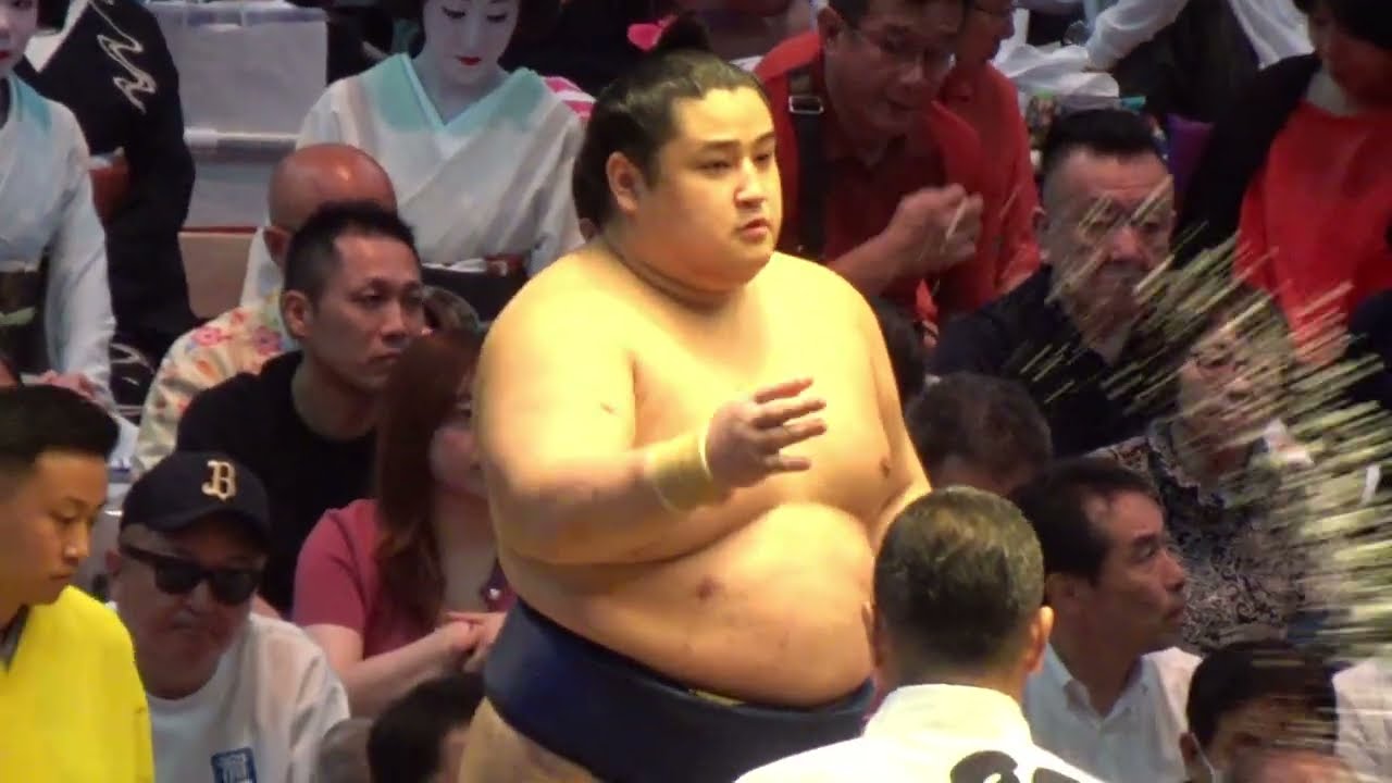 若ノ勝 vs 千代翔馬【大相撲令和8年7月場所】初日 WAKANOSHO vs CHIYOSHOMA【SUMO JUL DAY1】2026/07/12 名古屋場所 background