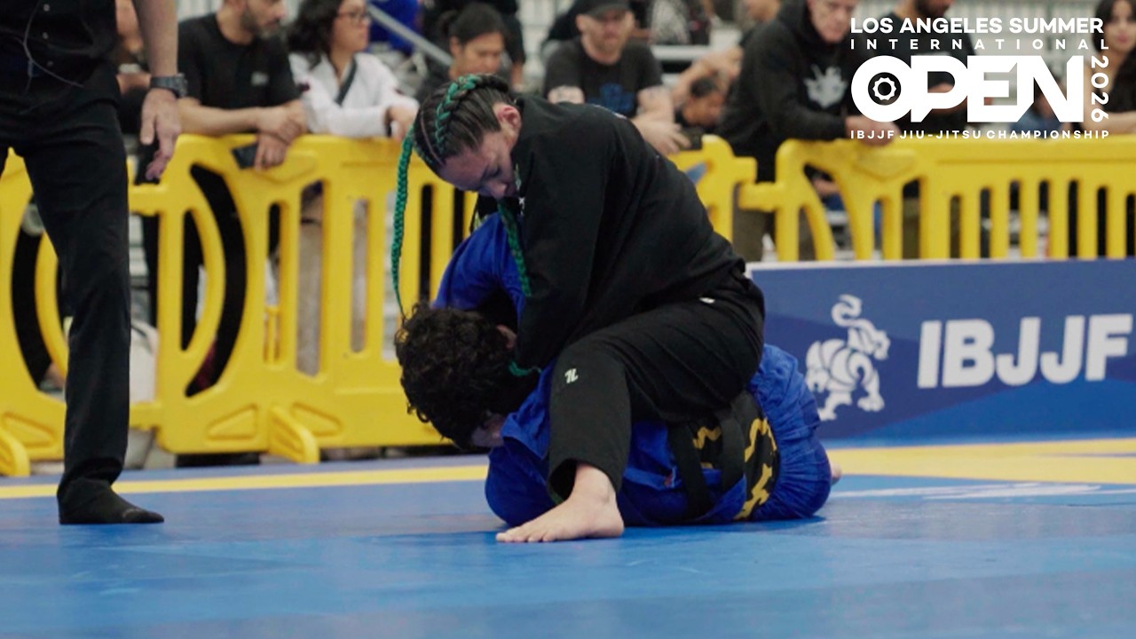 Mia Funegra vs Luana Magalhães / Los Angeles Summer Open 2026 background