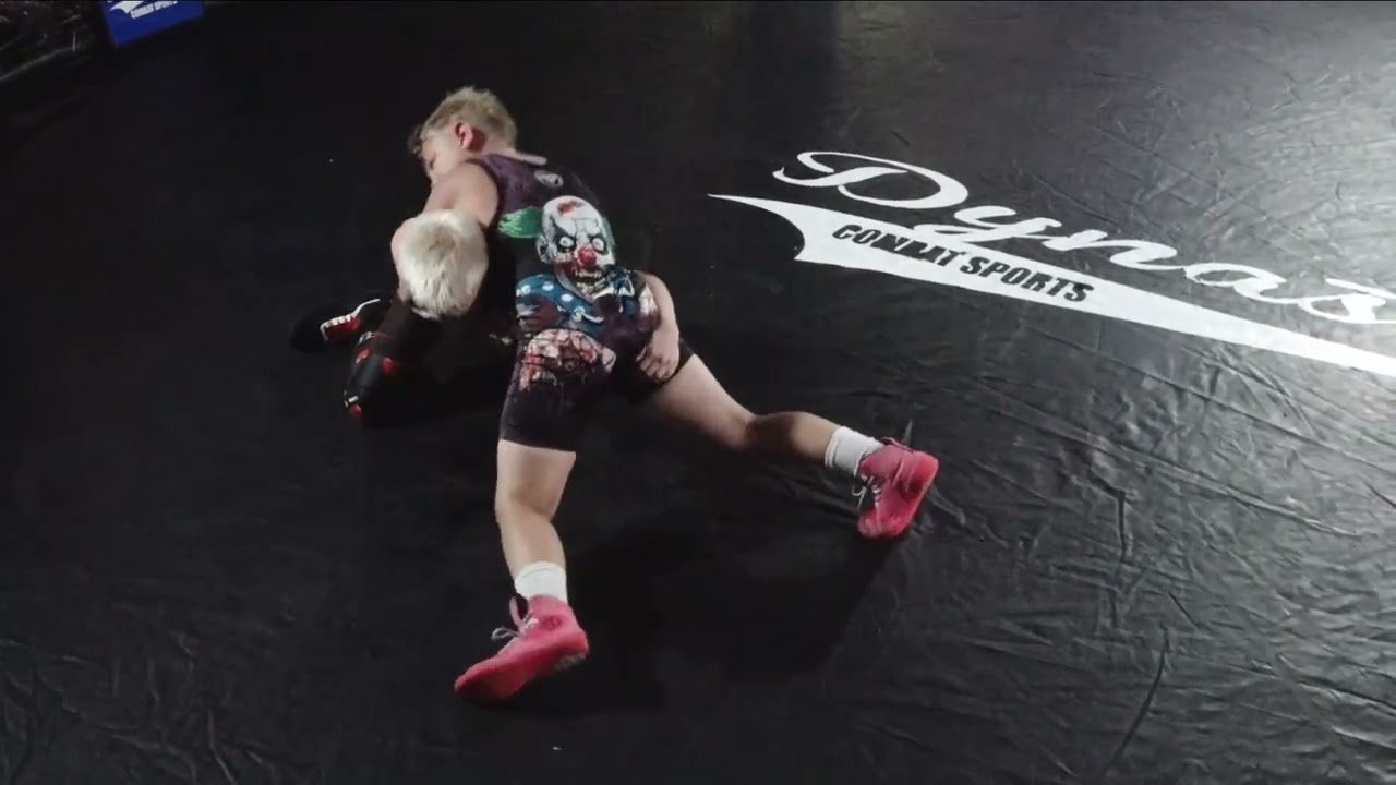 Cash Valdez vs. Karson Smith backdrop