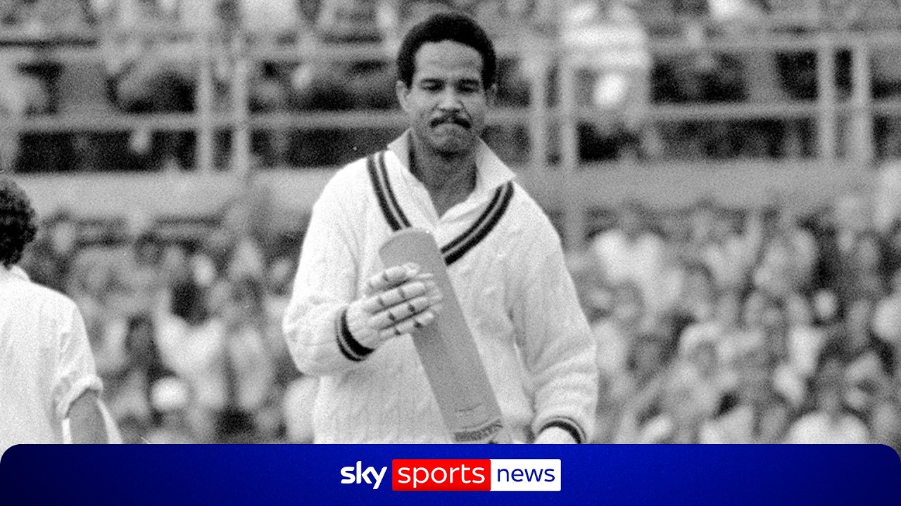 West Indies cricket legend Sir Garfield Sobers dies aged 89 background