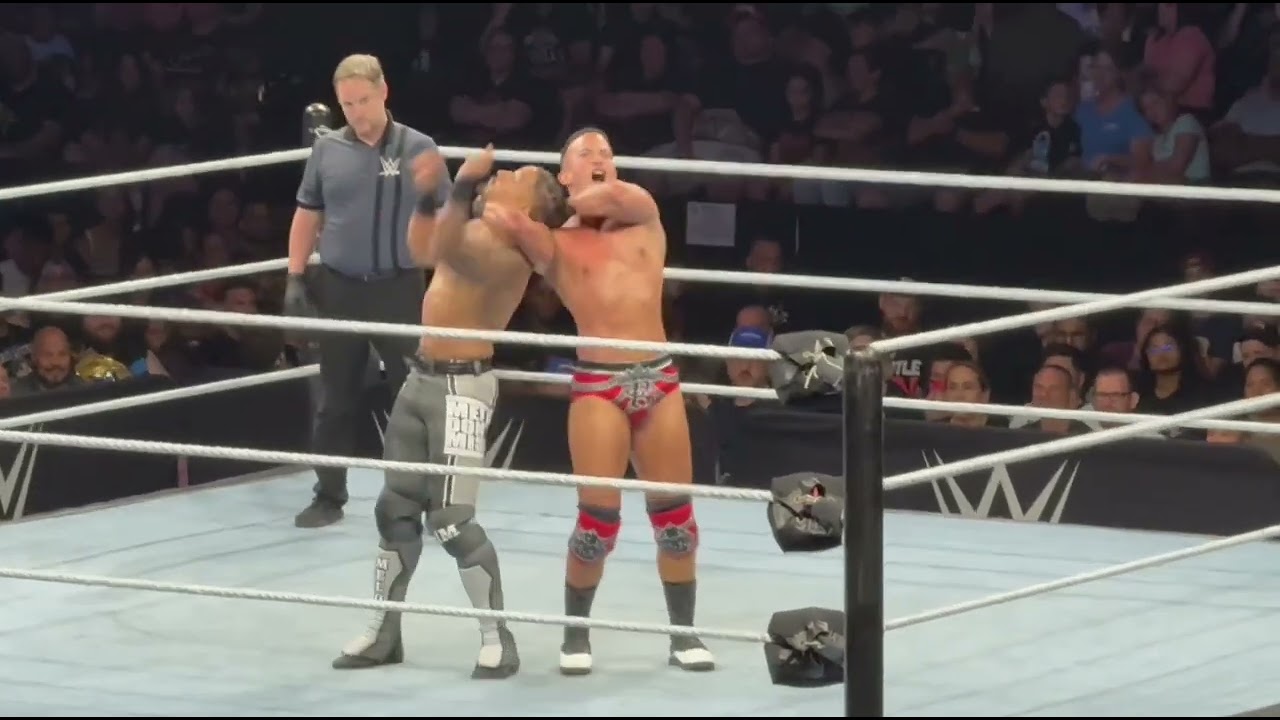 Carmelo Hayes vs Trick Williams Full Match - WWE Live 7/16/2026 background