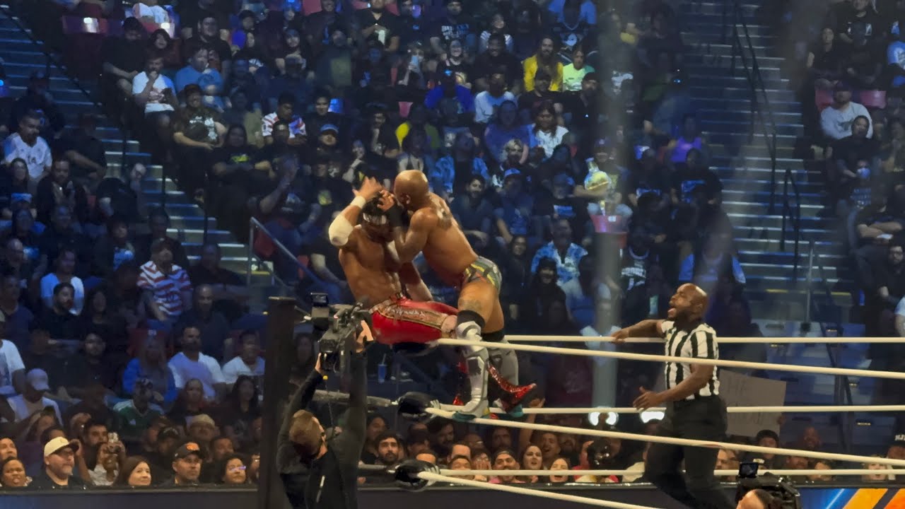 AEW Dynamite Kevin Knight vs Lio Rush for the TNT championship full match backdrop