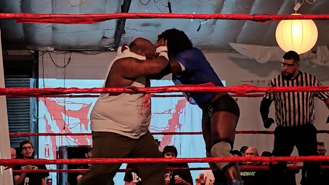 CENSORED! Live Wire Charlie vs Hoodfoot in a Deathmatch (Ref Mike Valencia) | SVN (5.16.26) background