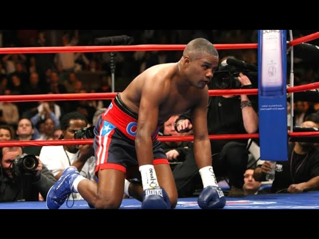 Felix Trinidad (Puerto Rico) vs Roy Jones Jr (USA) Boxing Fight Highlights - HD 60 FPS background
