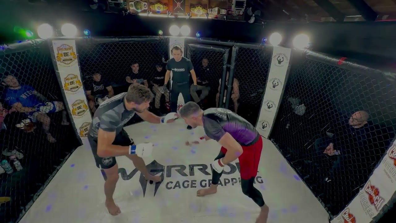 WCG33 Matthew Maxwell vs Nart Gokeh background