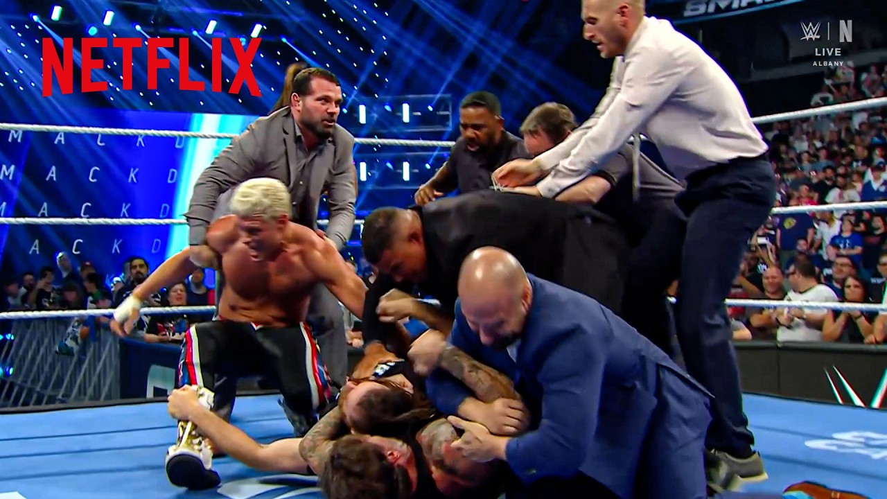 Cody Rhodes & Gunther's Match Erupts Into A Brawl With CM Punk & Sami Zayn | WWE SmackDown | 7/17/26 background