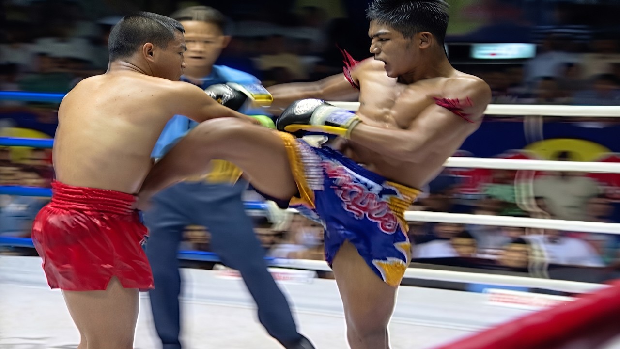 Phet-ek Kiatyongyut vs. Thongchai Tor.Silachai | Rajadamnern Stadium Full Muay Thai Fight backdrop