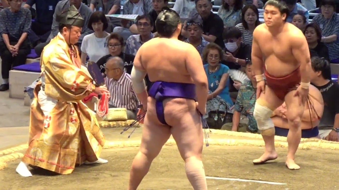 速報❗️朝紅龍 vs 大青山【大相撲令和8年7月場所】8日目 中日 ASAKORYU vs DAISEIZAN【SUMO JUL DAY8】2026/07/19 名古屋場所 background