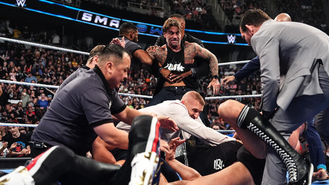 Top 10 SmackDown moments: WWE Top 10, July 17, 2026 background