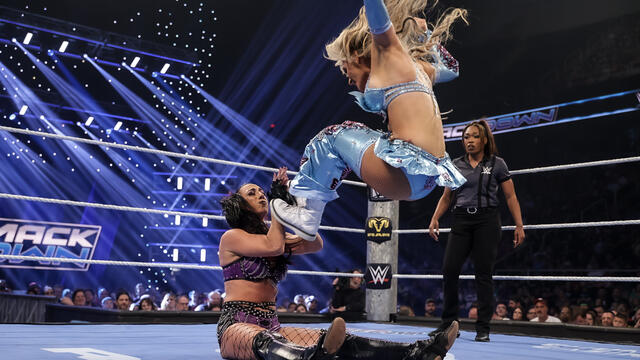 Tiffany Stratton qualifies for Ladder Match: SmackDown highlights, July 17, 2026 backdrop