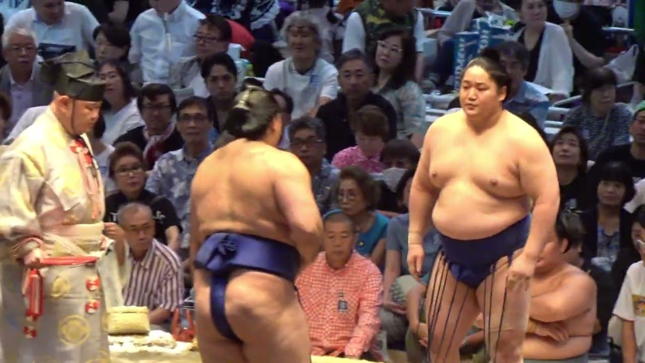速報❗️狼雅 vs 藤青雲【大相撲令和8年7月場所】8日目 中日 ROGA vs FUJISEIUN【SUMO JUL DAY8】2026/07/19 名古屋場所 backdrop