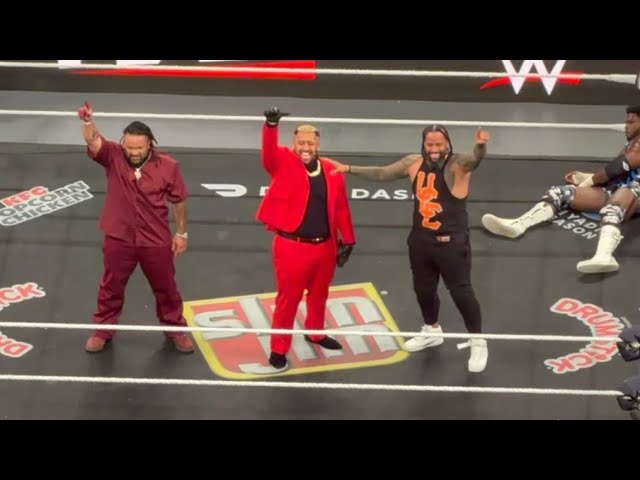 Solo Sikoa, LA Knight & Royce Keys Destroy The Bloodline FULL SEGMENT - WWE Raw 7/13/2026 background
