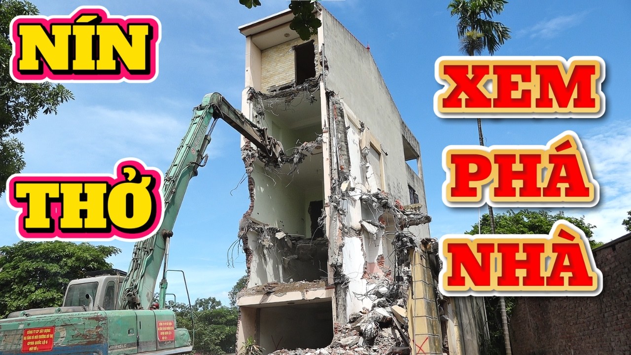 The power of machinesDemolition and site clearance PHÁ DỠ GIẢI PHÓNG MẶT BẰNG QL6 background