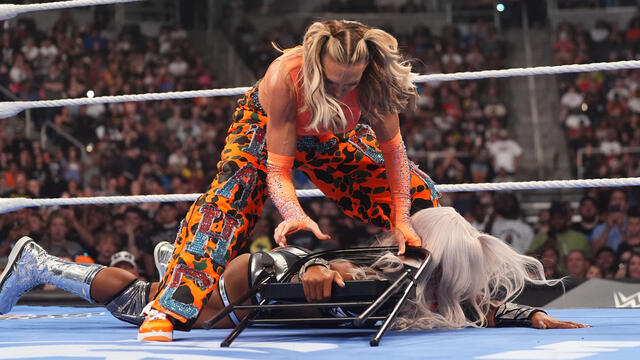 Jade Cargill beats Nia Jax after attack by Charlotte Flair: SmackDown highlights, July 17, 2026 background