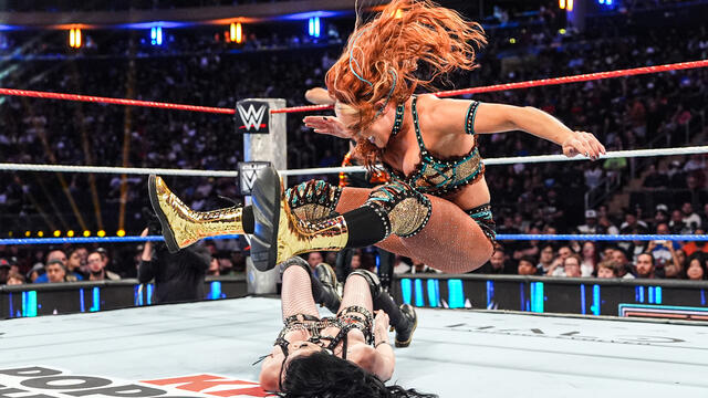 Fatal Influence WIN WWE Women's Tag Team Title: Saturday Night's Main Event background