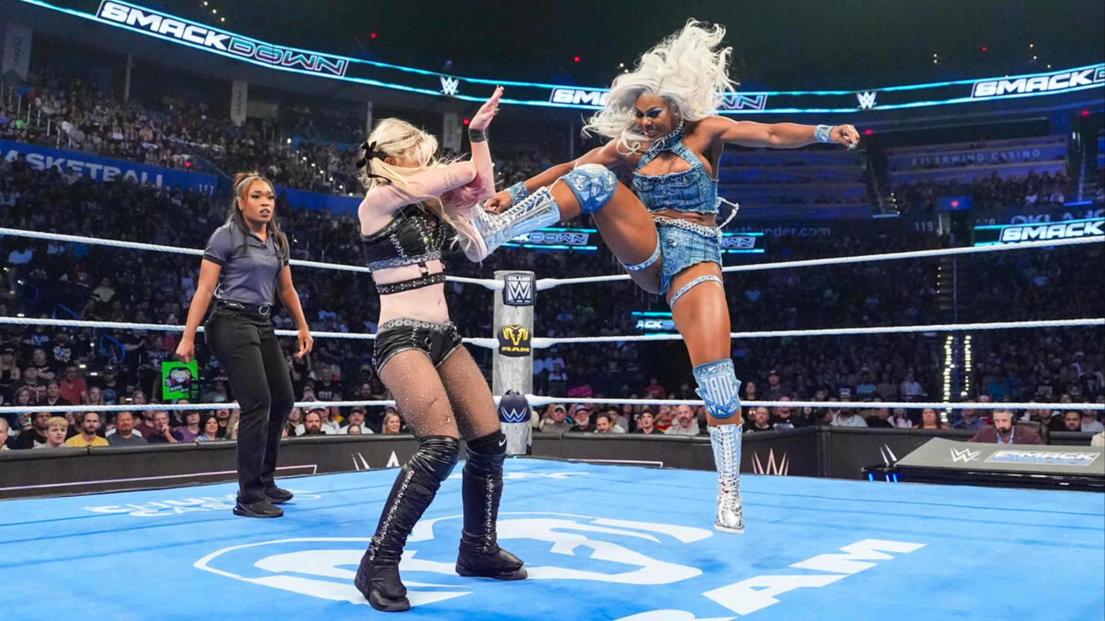 WWE SmackDown July 31 | Live Replay 2026 background