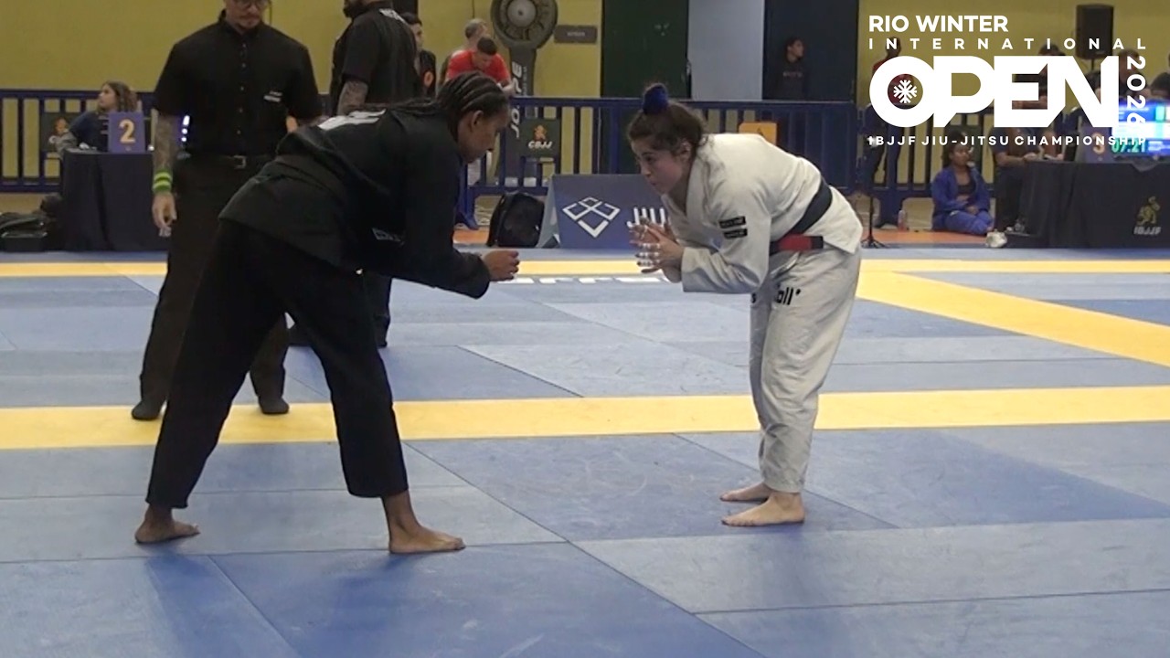 Angela Paz vs Alexia Oliveira / Rio Winter Open 2026 background