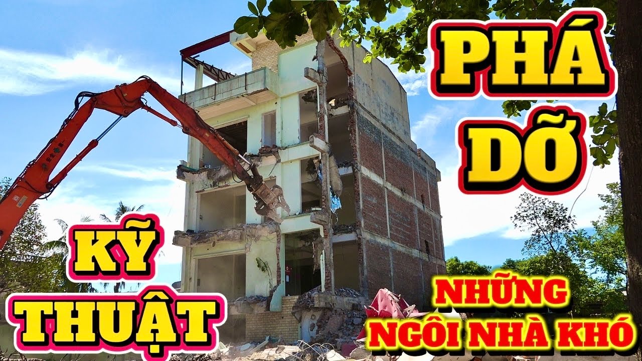 Tiếc nuối một ngôi nhà quá chắc chắn ,Demolition and site clearance PHÁ DỠ GIẢI PHÓNG MẶT BẰNG QL6. background