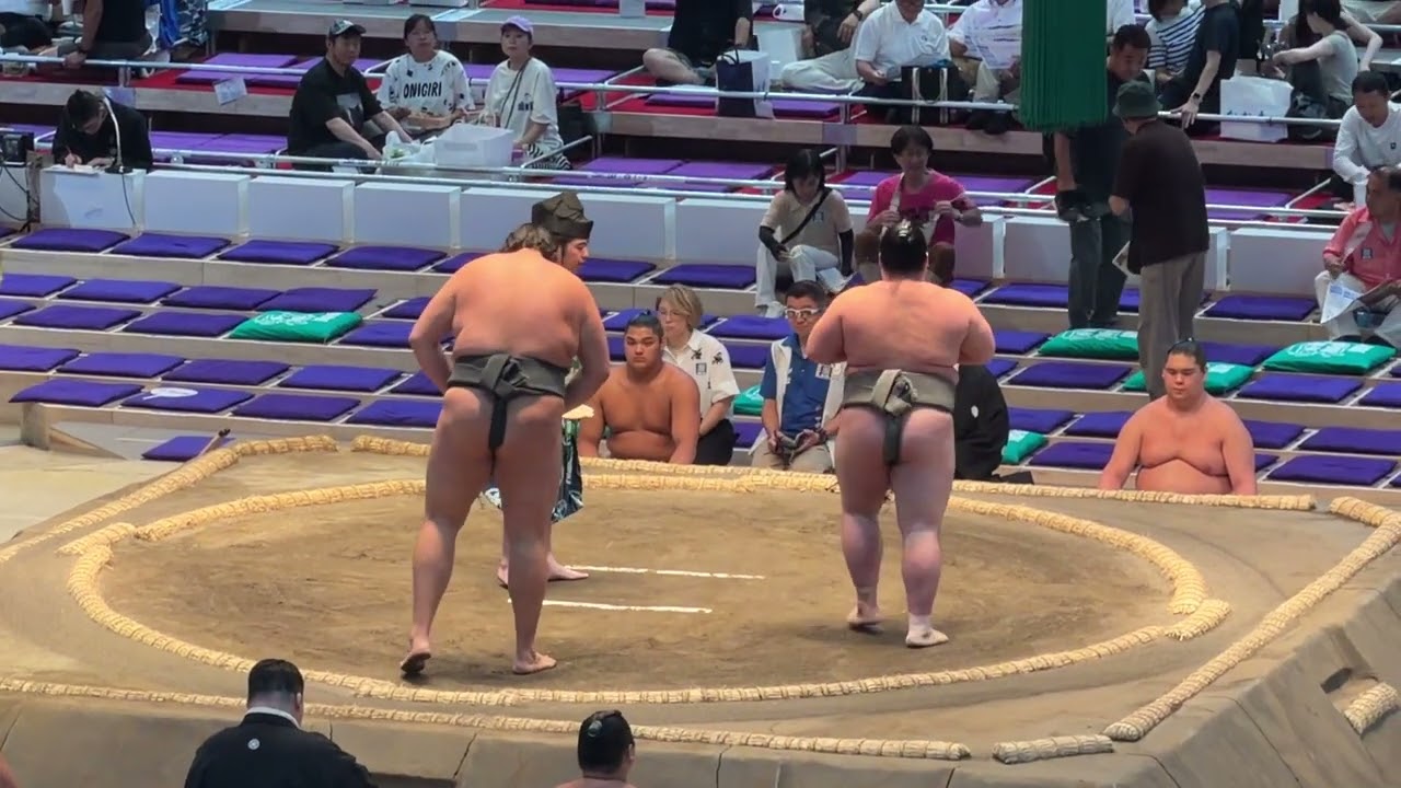 速報❗️天昇山 vs 花の海【大相撲令和8年7月場所】9日目 TENSHOYAMA vs HANANOUMI【SUMO JUL DAY9】2026/07/20名古屋場所 backdrop