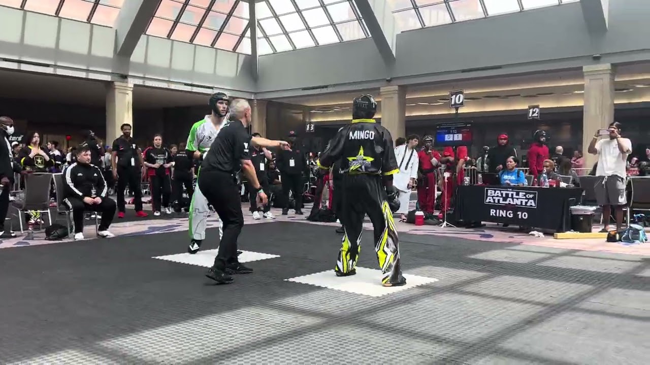 Dimitrios Economo vs. Justin Mingo Mens Middleweight Sparring - Battle of Atlanta 2026 background