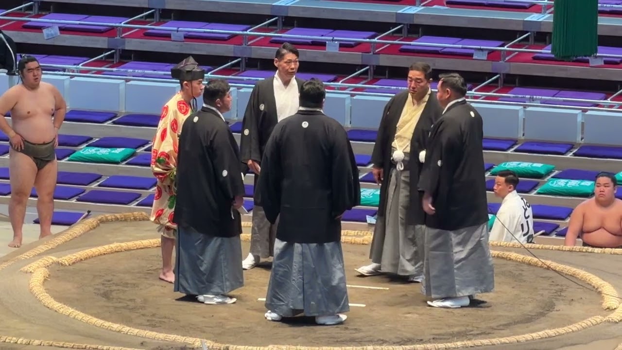 速報❗️二子山部屋 厚雅vs 琴寺尾【大相撲令和8年7月場所】9日目 Futagoyama KOGA vs KOTOTERAO【SUMO JUL DAY9】2026/07/20名古屋場所 background